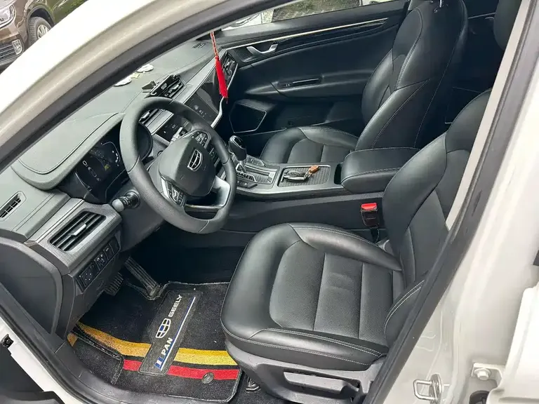 Geely Emgrand GL 1.4 T CVT Luxury