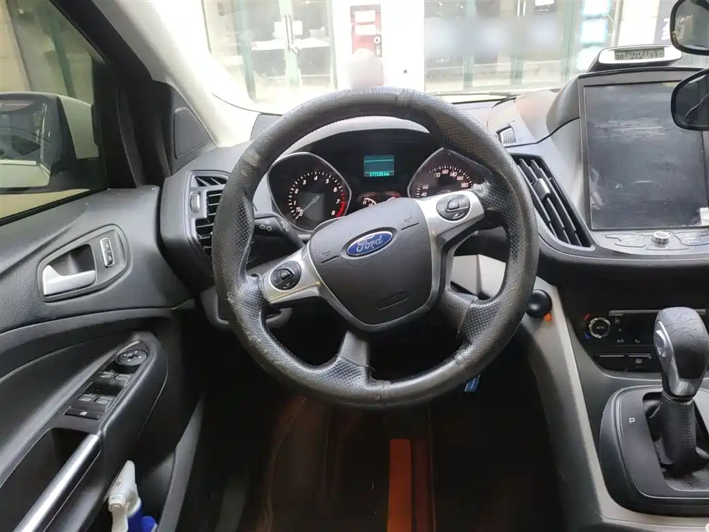 Kuga 1.5 L GTDi 2 WD Comfort