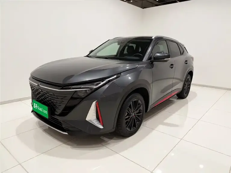 Changan Oshan Z6 Blue Whale 1.5 T DCT Smart Supreme