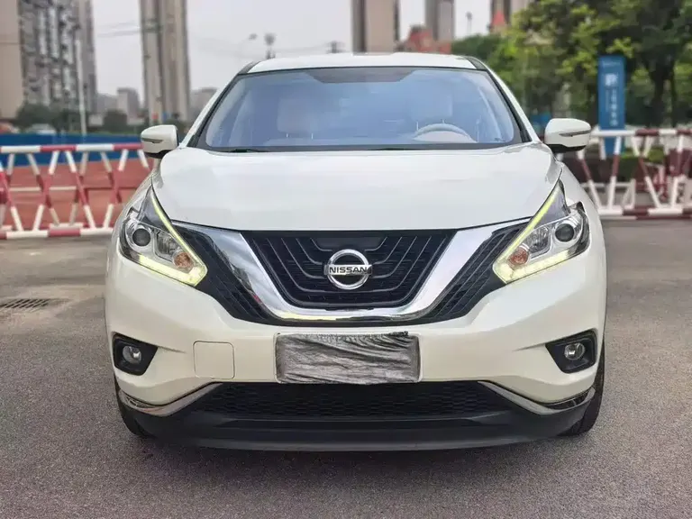 Nissan Murano 2.5 L XE 2 WD Elite CN-VI