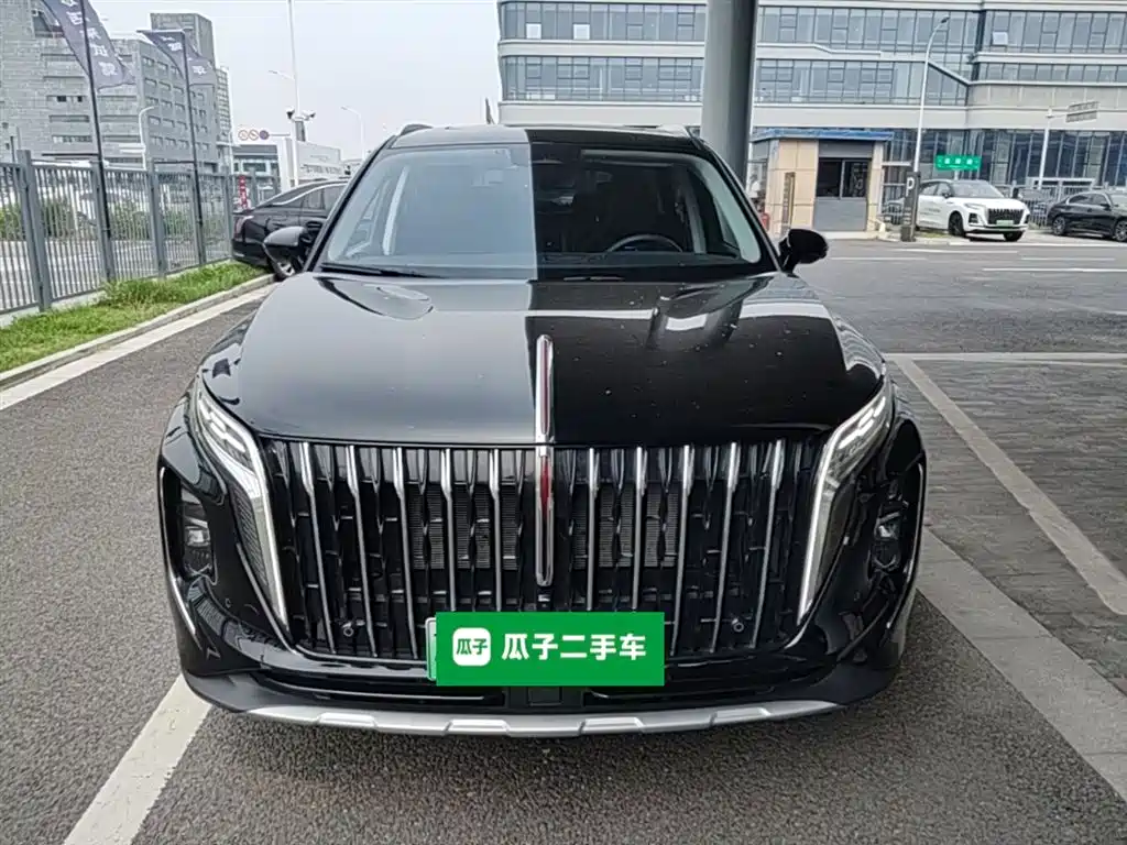 Hongqi HS7 PHEV 2.0 T PHEV 4 WD Flagship Smooth 6-seat