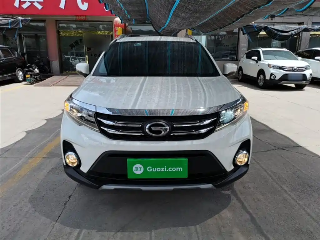GAC Trumpchi GS3 235 T Auto Elite