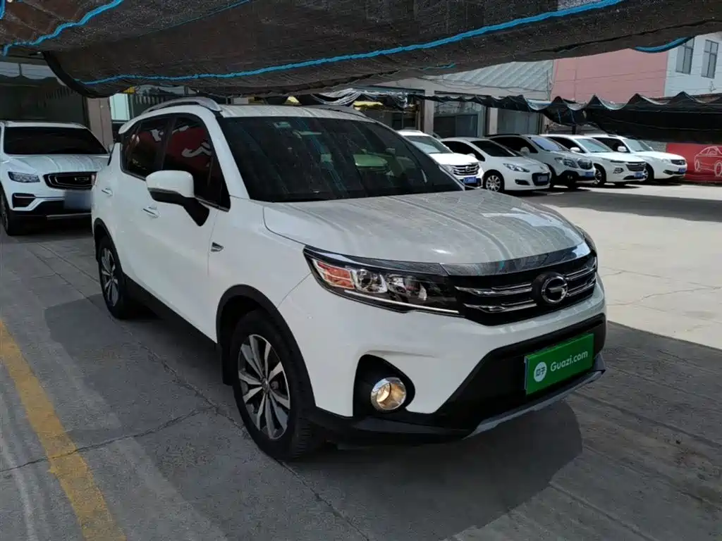 GAC Trumpchi GS3 235 T Auto Elite
