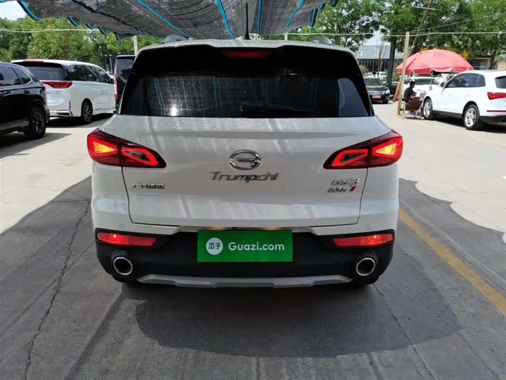 GAC Trumpchi GS3 235 T Auto Elite