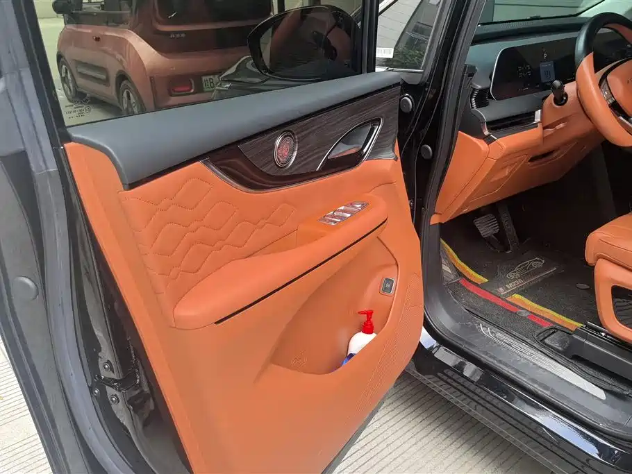 Xinghai V9 1.5 TD 200 km China Series Luxury