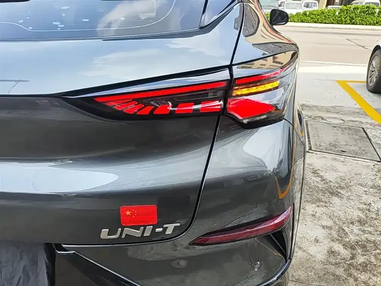 Changan UNI-T 1.5 T Premium