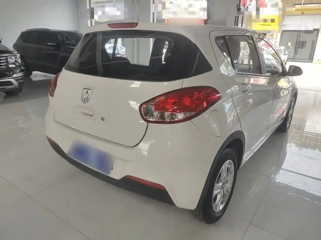 Baojun 310 1.2 L Manual Comfort