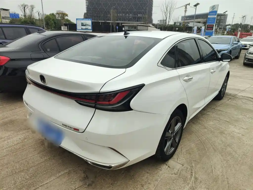 Ruicheng PLUS 1.5 T DCT Distinguished