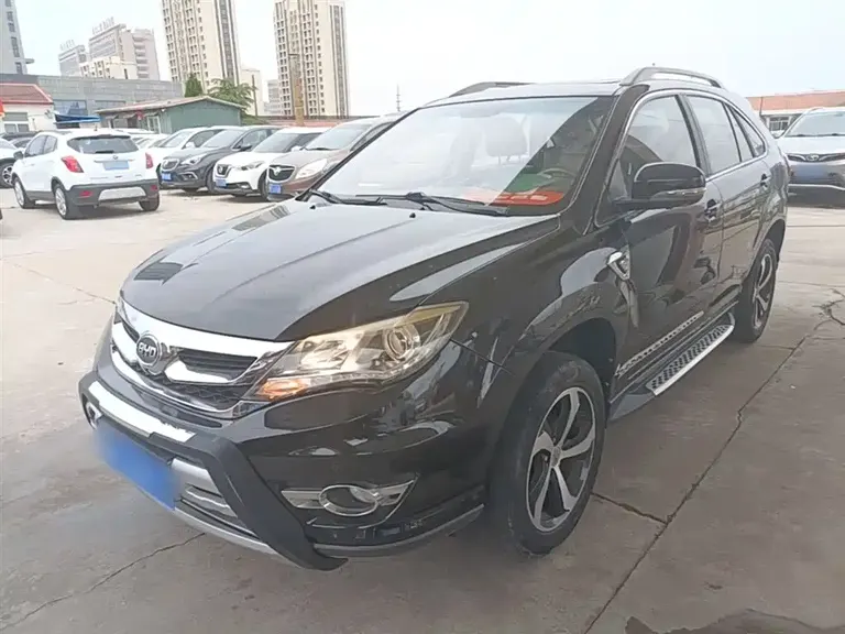 BYD S7 2.0 T Auto Distinguished