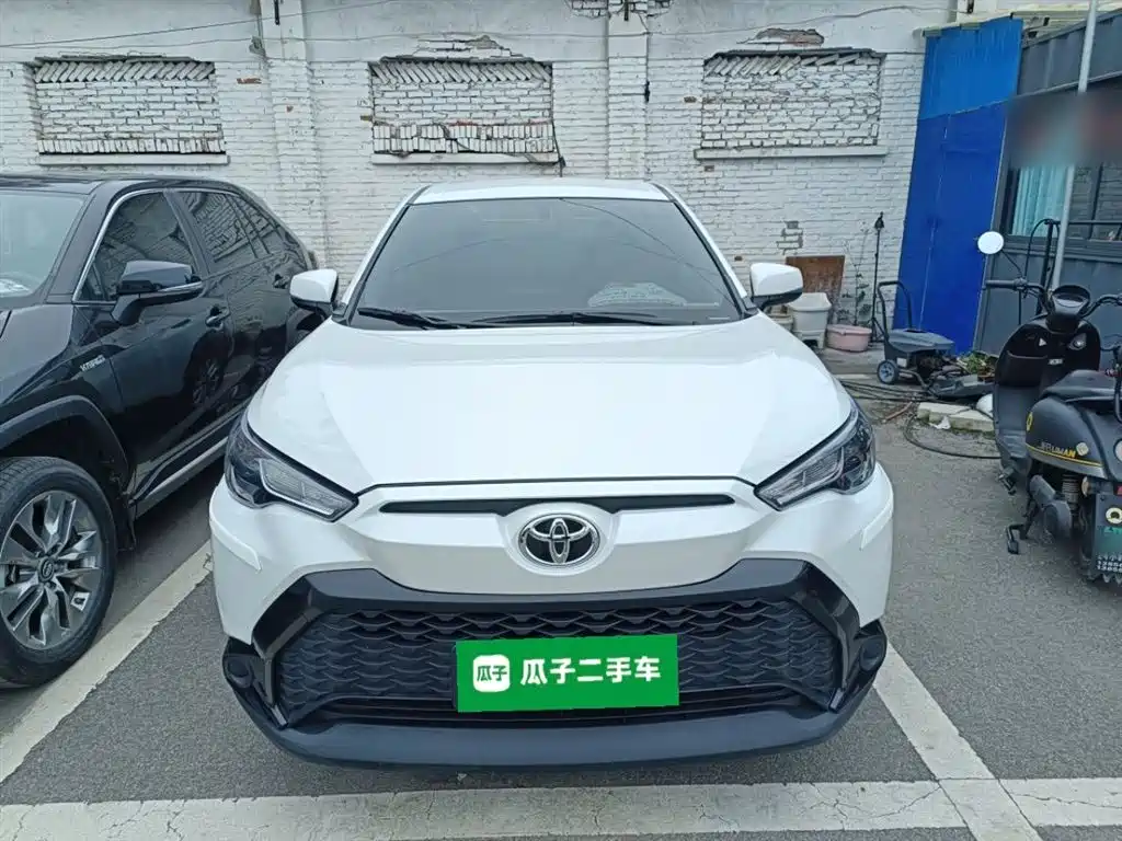 Frontlander 2.0 L CVT Elite
