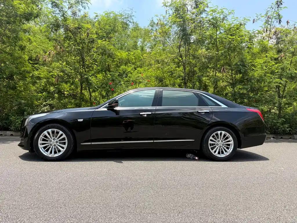 Cadillac CT6 28 T Fashion