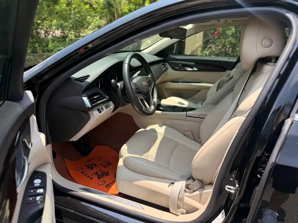 Cadillac CT6 28 T Fashion