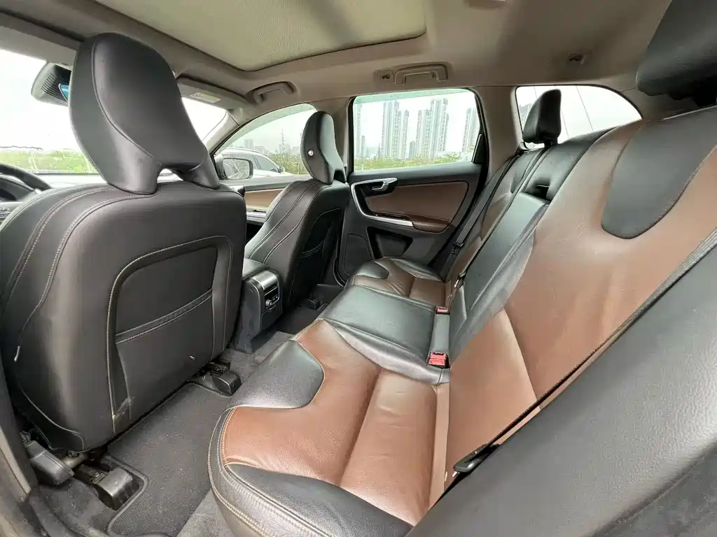 Volvo XC60 T5 Smart Progress