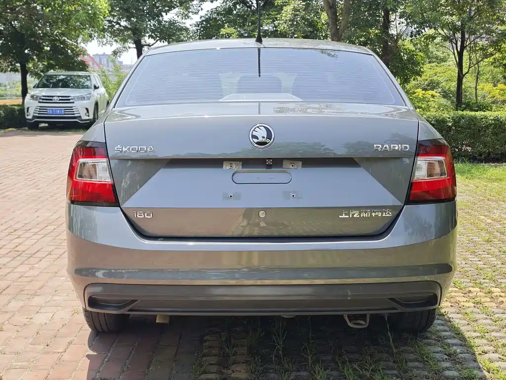 Rapid 昕锐 2018款 1.6 L 手动标准版