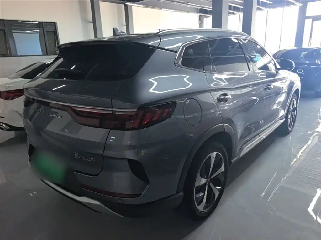 Song PLUS NEV DM-i 110 KM Flagship PLUS 5 G