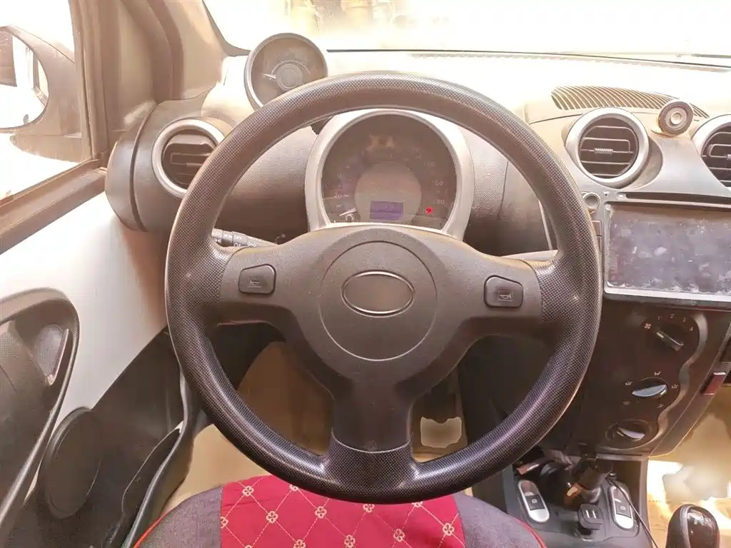 BYD F0 1.0 L AMT Xuan Cool