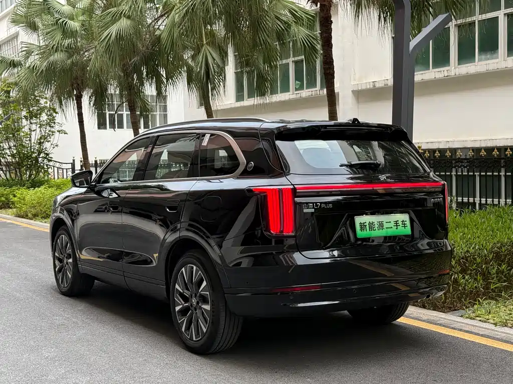 Jetour Shanhai L7 PLUS 220 km Flagship 7-seat