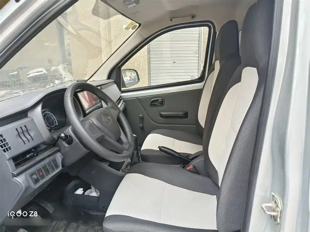 Changan Xingka 长安星卡 2024款 1.5 L GDI 单排长箱复合板厢货标准型