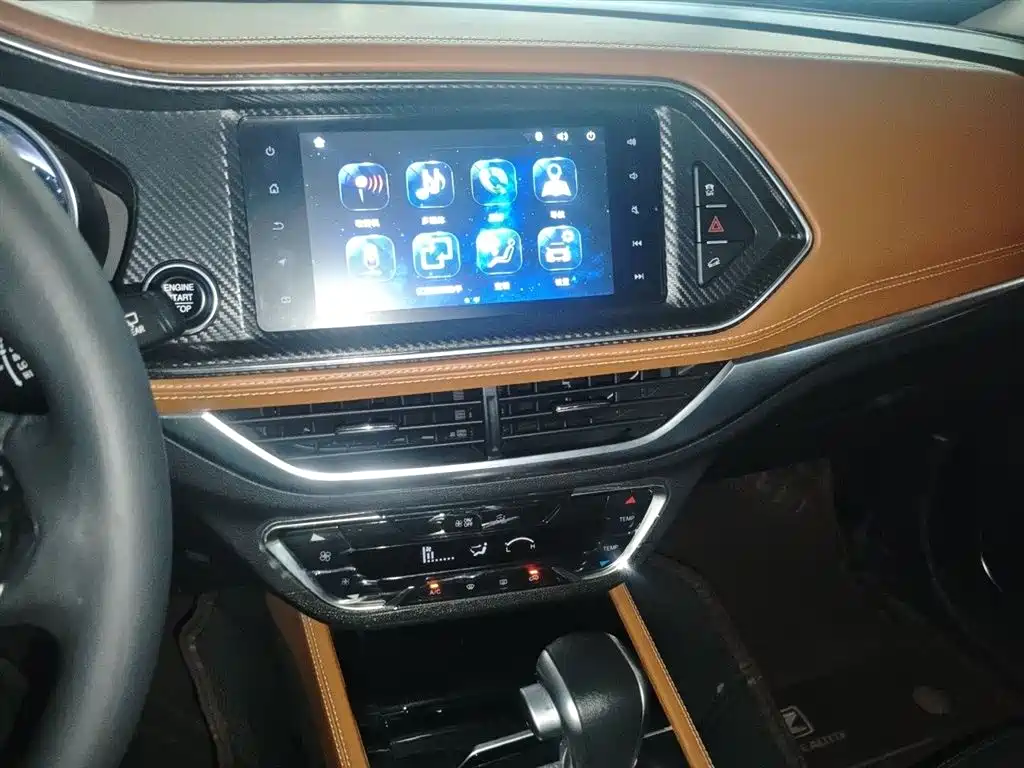 Zotye T300 1.5 T CVT Premium