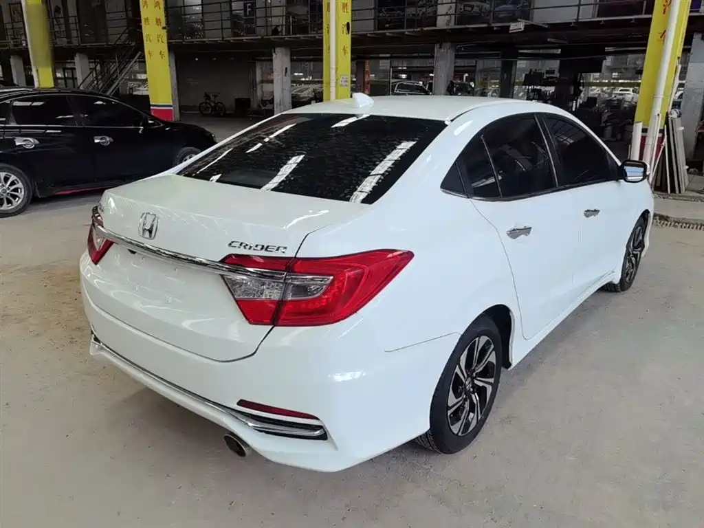 Crider 1.8 L CVT Comfort