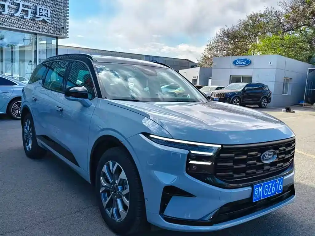 Edge Edge L 2.0 T EcoBoost 4 WD 7-seat Supreme