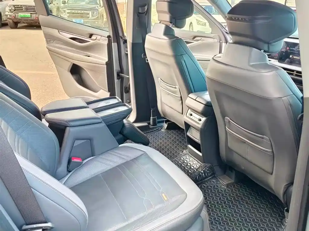 Edge Edge L 2.0 T EcoBoost 4 WD 7-seat Supreme