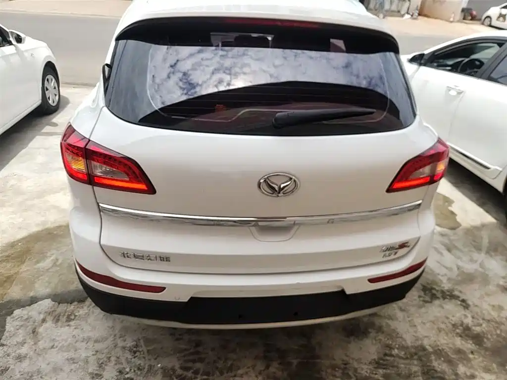 BAIC Huansu S6 1.5 T Manual Intelligent