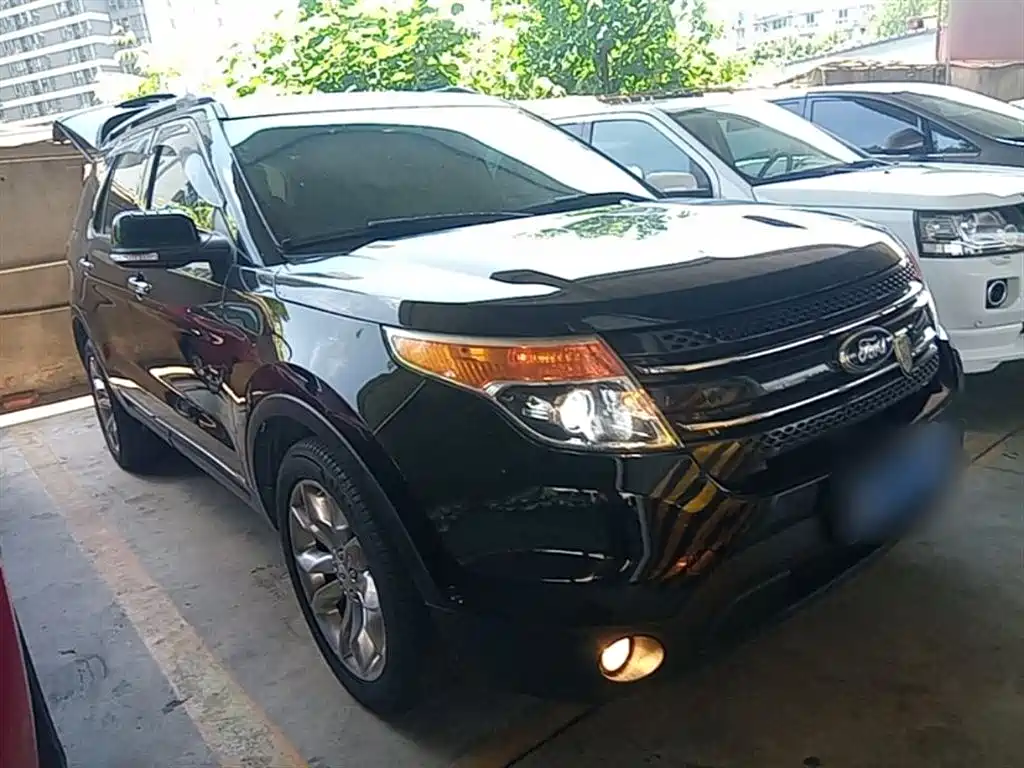 Explorer (Import) 3.5 L Premium