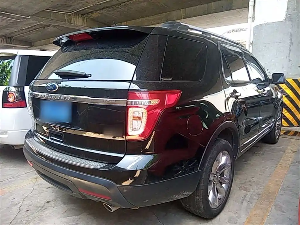 Explorer (Import) 3.5 L Premium