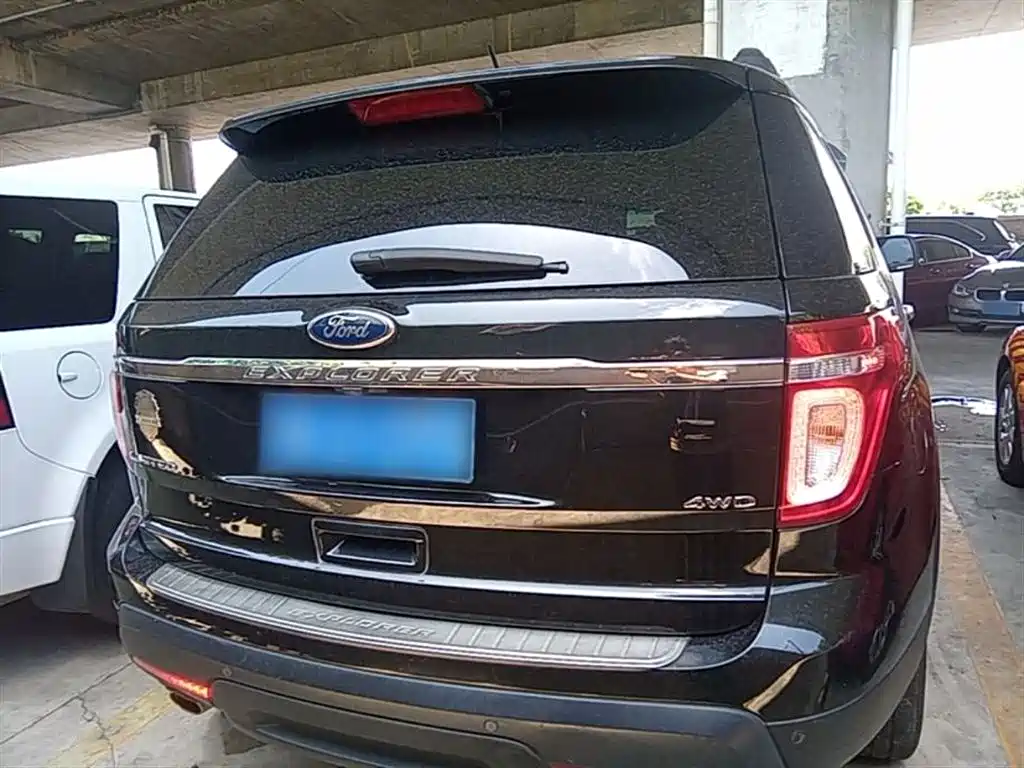 Explorer (Import) 3.5 L Premium
