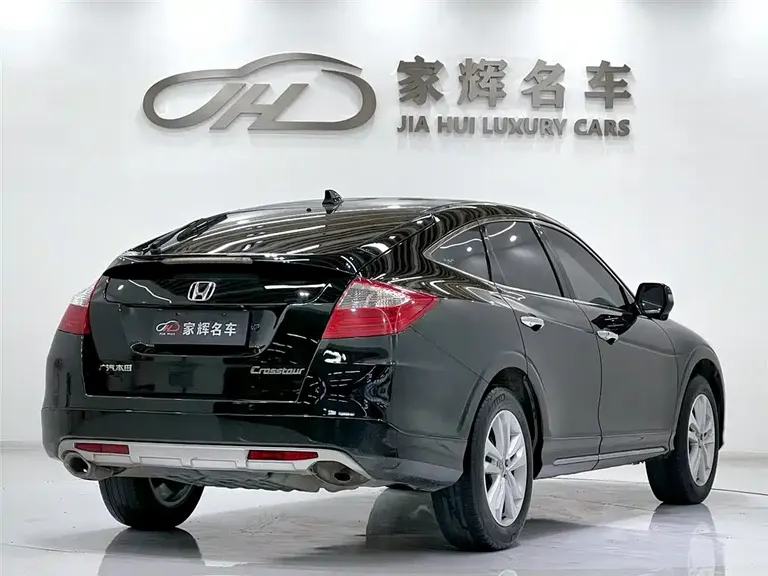 Honda Crosstour 2.4 L Luxury Navigation