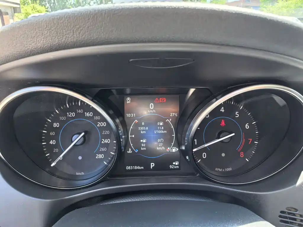 Jaguar F-PACE 2.0 T 4 WD Urban Premium