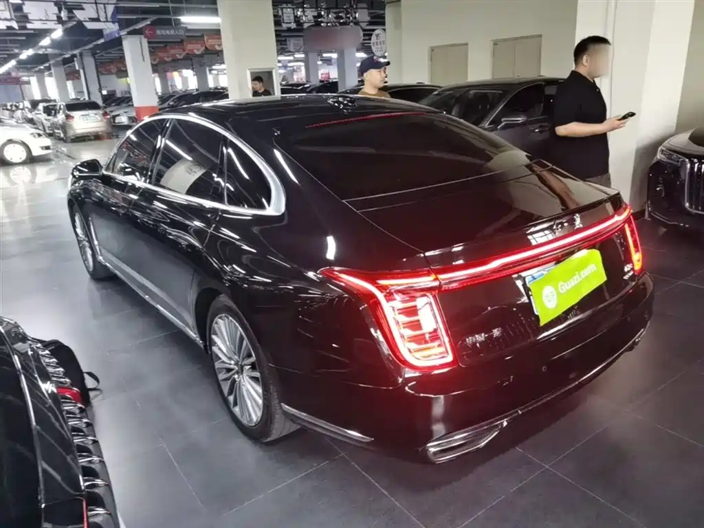 Hongqi H9 2.0 T Connected Flagship Enjoyment