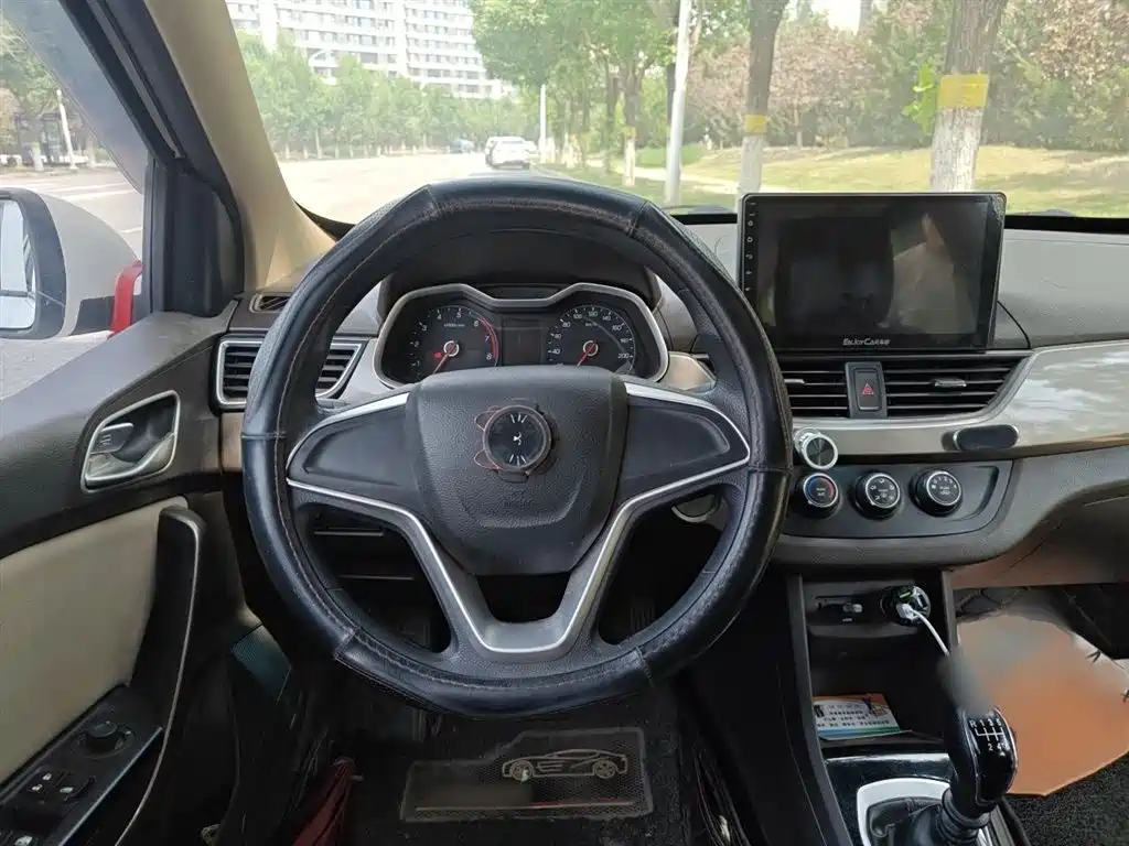 Baojun 310 W 1.5 L Manual Comfort CN-VI