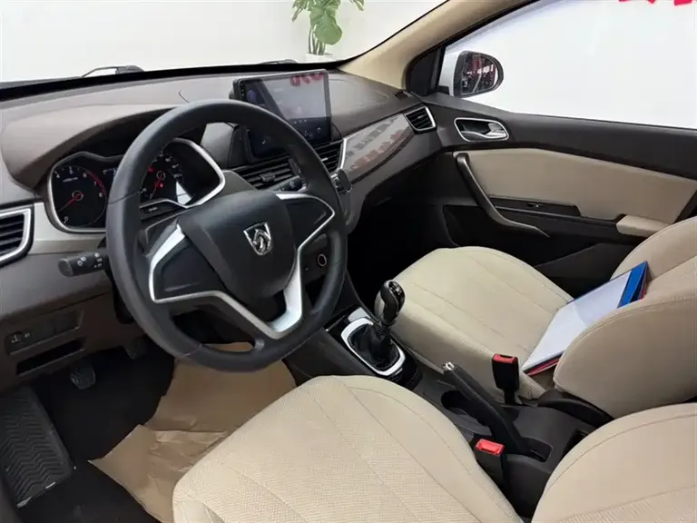 Baojun 310 W 1.5 L Manual Comfort CN-VI