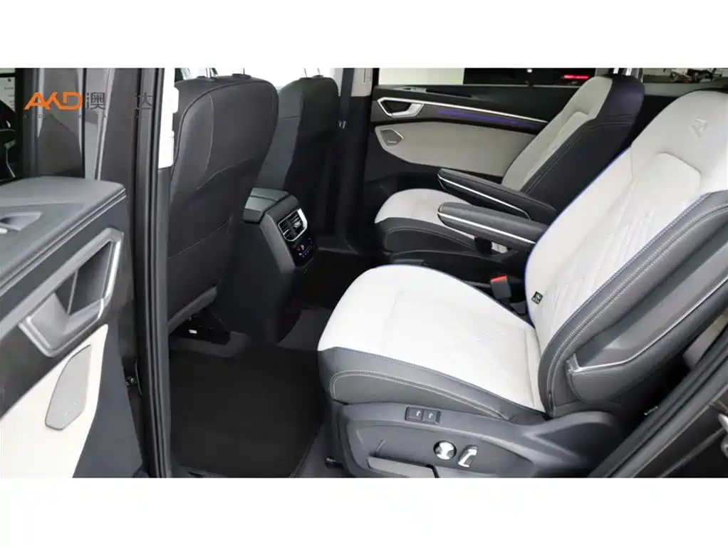 Talagon 揽境/2.0 T/26款/450 TSI 四驱旗舰版6座