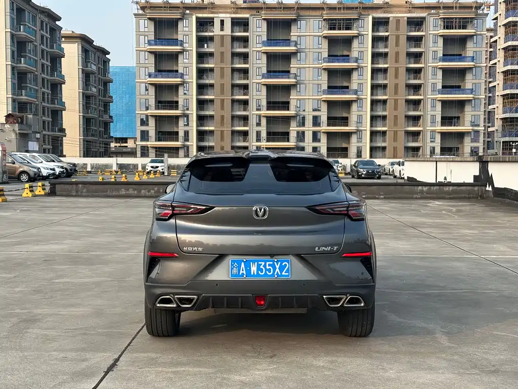 Changan UNI-T 1.5 T Distinguished