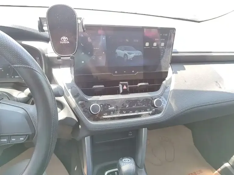 Toyota Frontlander 2.0 L CVT Elite