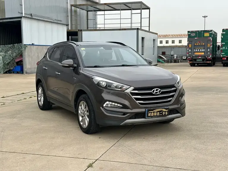 Hyundai Tucson 1.6 T DCT 2 WD 15 Anniversary Special Edition