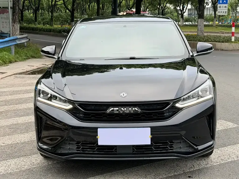 Dongfeng Yixuan 230 T Auto Cool Night Knight