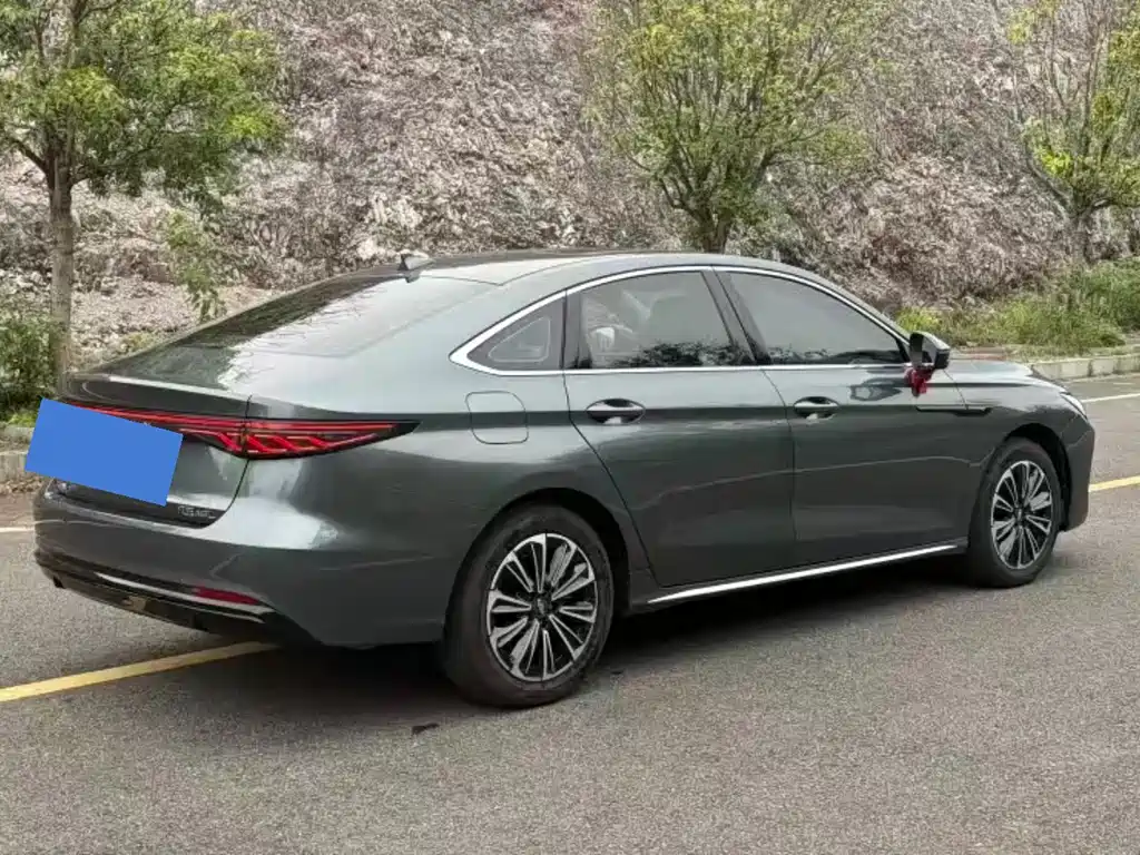 Fengyun A8 L 风云A8 L 2025款 1.5 TGDI 145 km 标准型