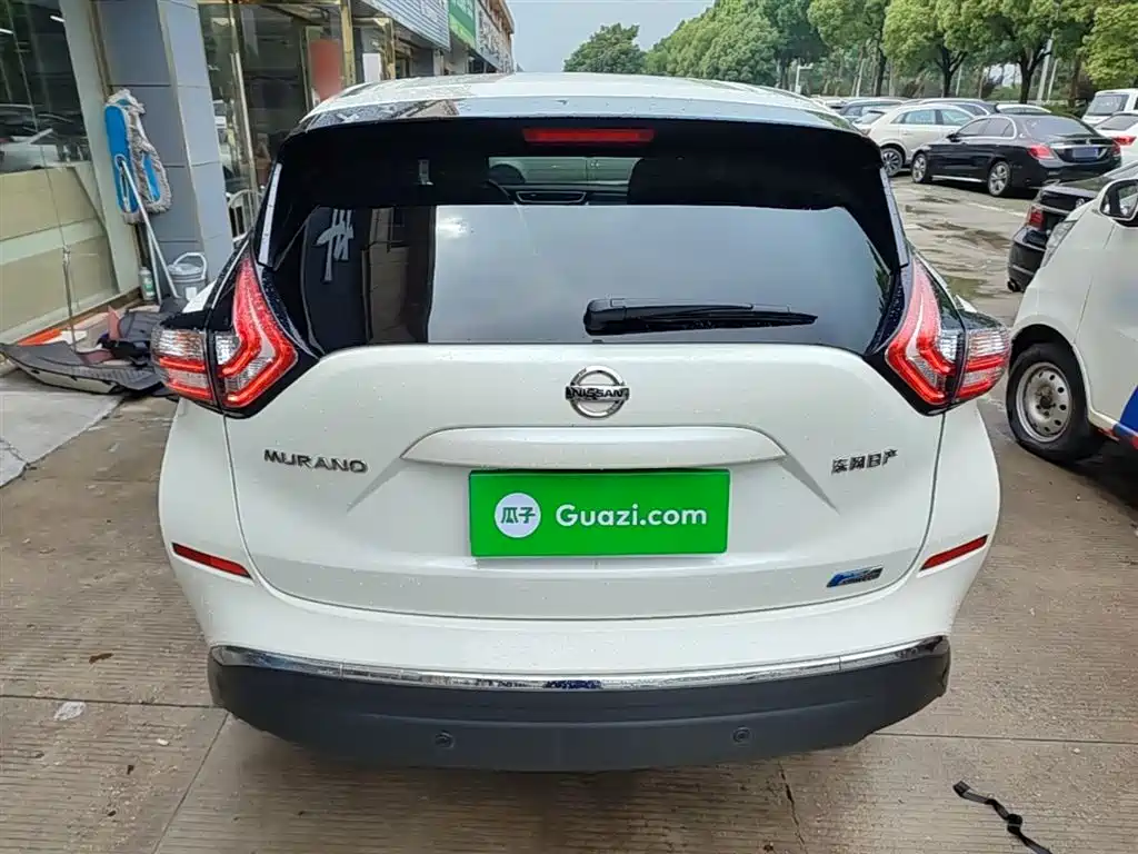Murano 2.5 L XL 2 WD Connected Luxury CN-VI