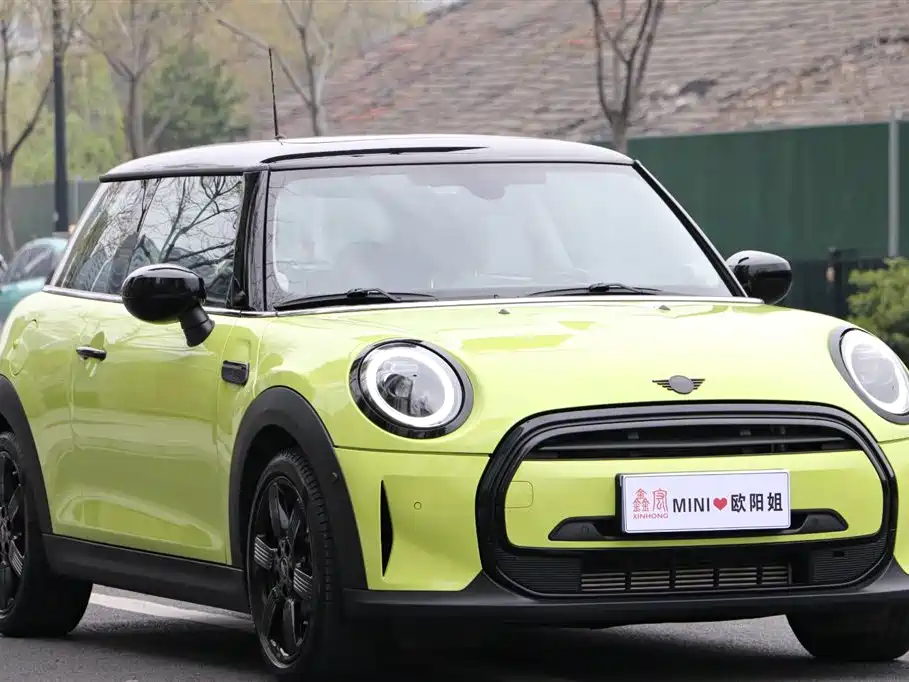 MINI Facelift 1.5 T COOPER Artist