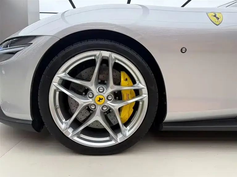 Ferrari Roma 3.9 T V8