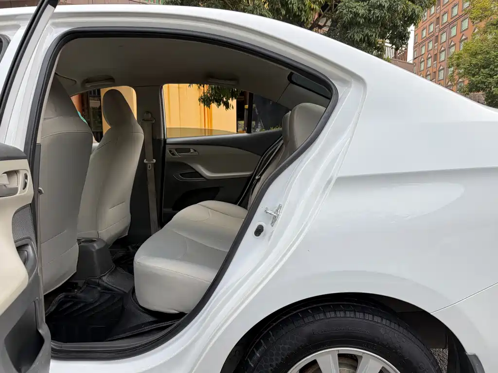 Sail Sail 3 1.3 L AMT Ideal