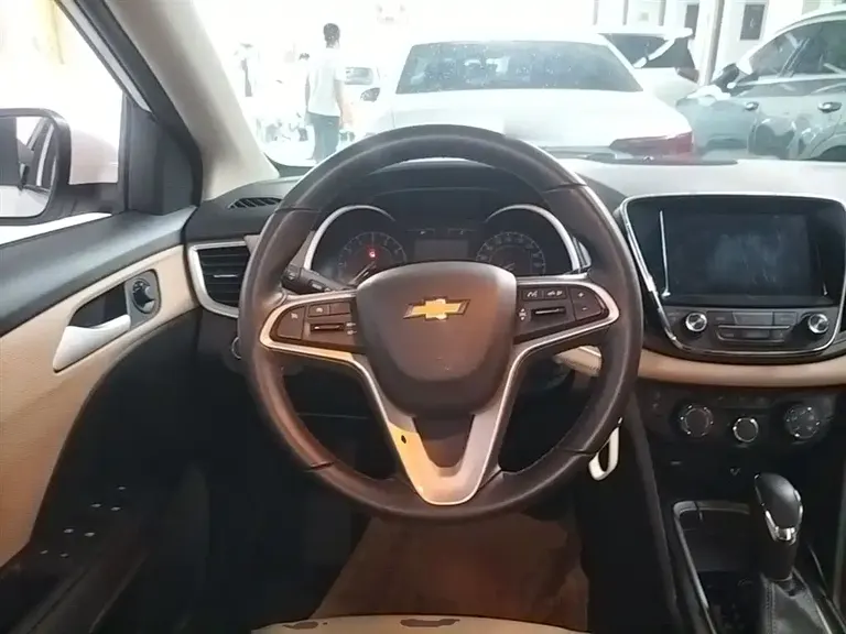 Chevrolet Monza 320 Auto Smooth