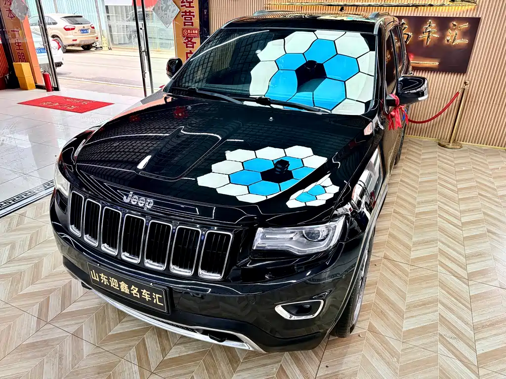 Grand Cherokee (Import) 3.0 L Comfort Enjoyment Navigation