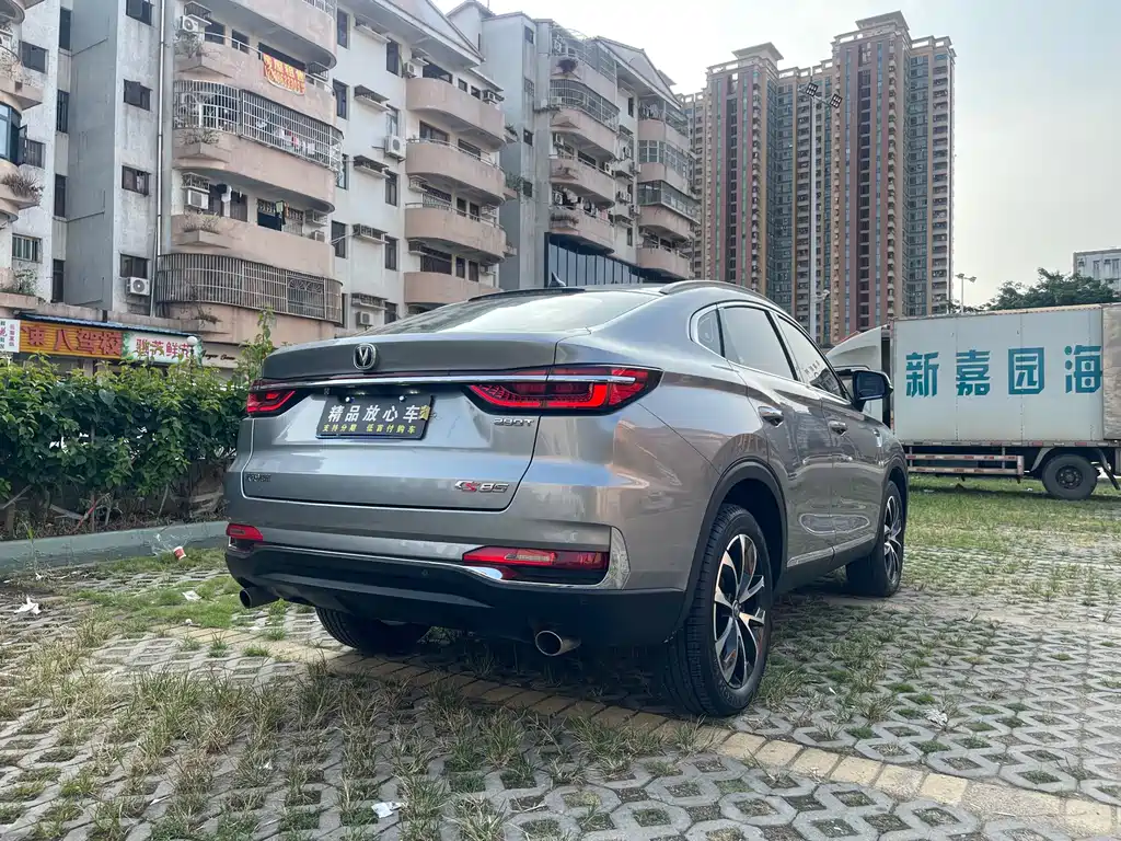 Changan CS85 Coupe 1.5 T DCT Motion CN-VI