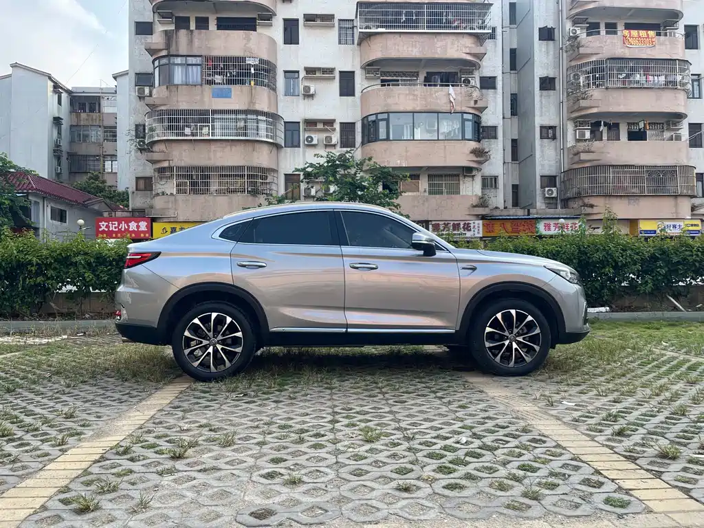 Changan CS85 Coupe 1.5 T DCT Motion CN-VI