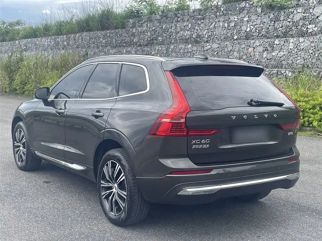 Volvo XC60 B5 4 WD Smart Vision Luxury